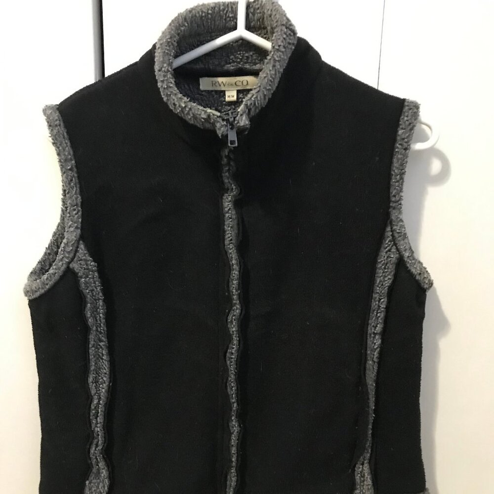 RW & Co Ladies Black And Grey Vest Size Medium